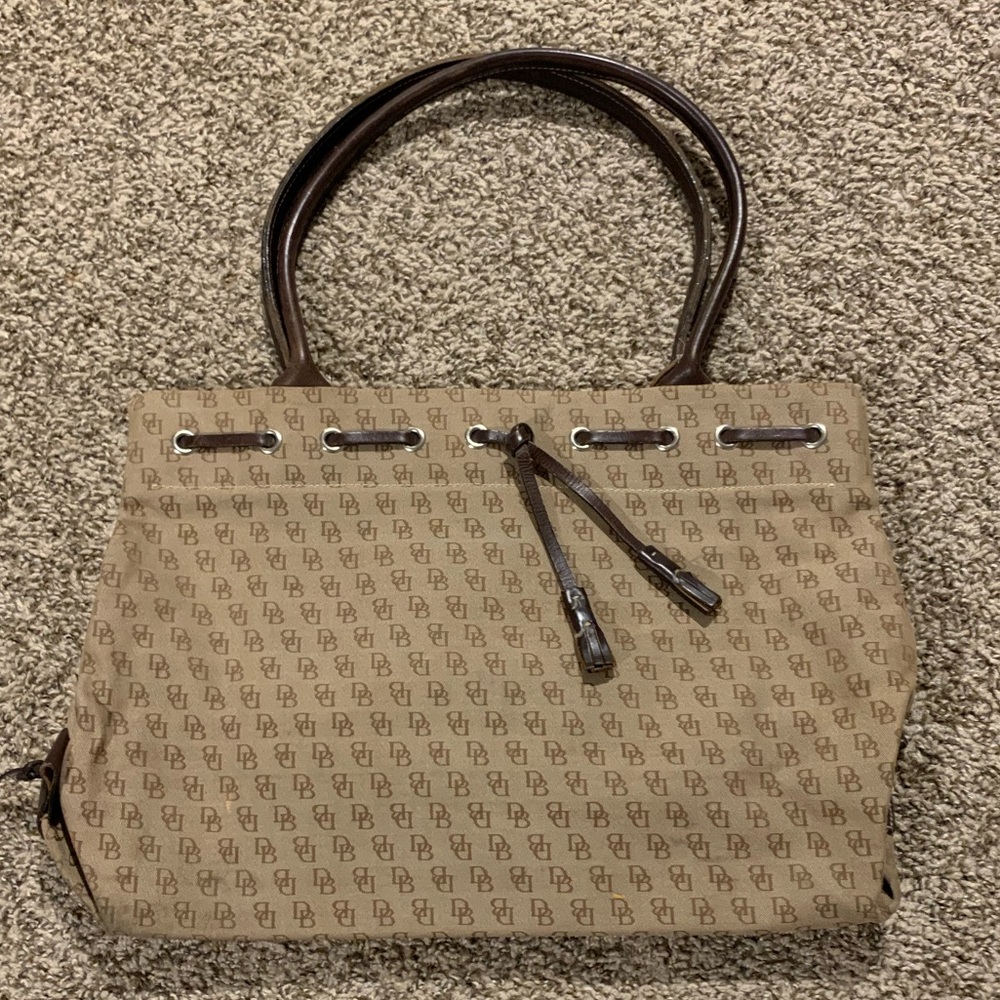 Dooney & Bourke Tote Used